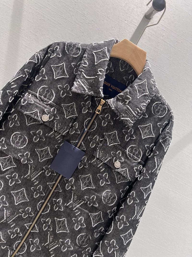 Louis Vuitton Outwear